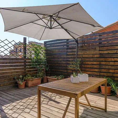 Terrazza Cirnauti Il Pieno Di Luce In Centro Citta Catania